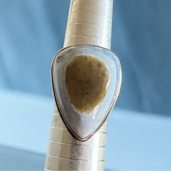 New Owyhee Opal Eye Stone Silver Overlay Ring Size 10.5 - Picture 1 of 8